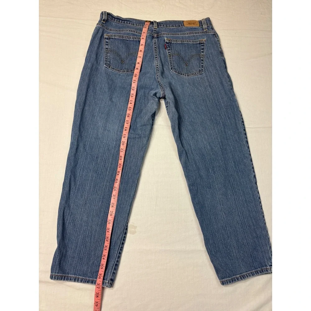 Levis levi 550